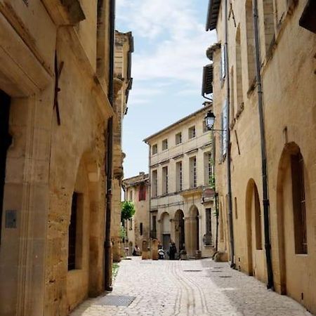 Uzes Centre Quartiers Des Arts Charme De L'Ancien Apartment Ngoại thất bức ảnh