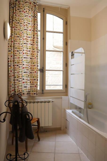 Uzes Centre Quartiers Des Arts Charme De L'Ancien Apartment Ngoại thất bức ảnh