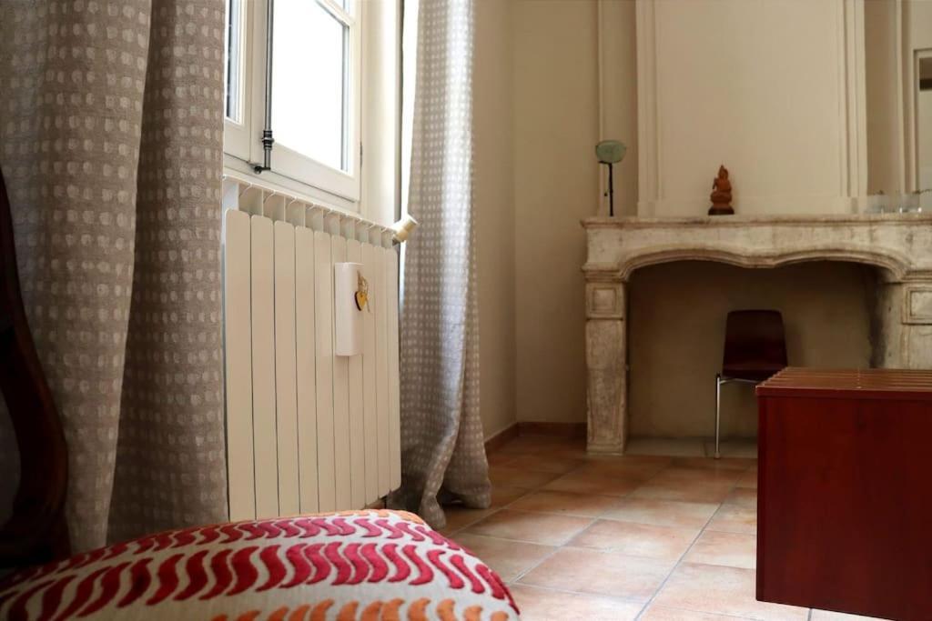Uzes Centre Quartiers Des Arts Charme De L'Ancien Apartment Ngoại thất bức ảnh