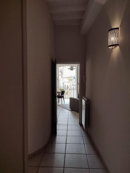 Uzes Centre Quartiers Des Arts Charme De L'Ancien Apartment Ngoại thất bức ảnh