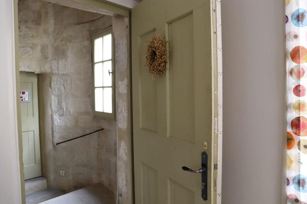 Uzes Centre Quartiers Des Arts Charme De L'Ancien Apartment Ngoại thất bức ảnh