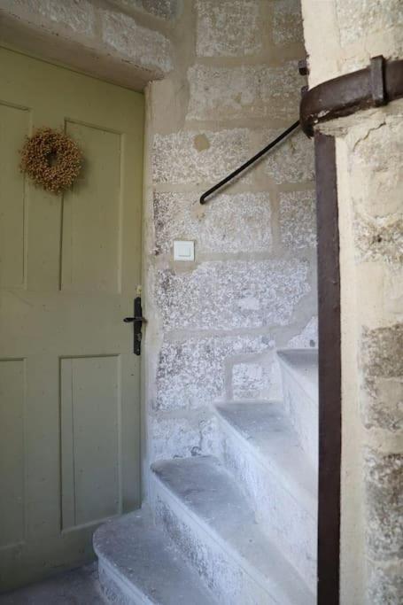 Uzes Centre Quartiers Des Arts Charme De L'Ancien Apartment Ngoại thất bức ảnh
